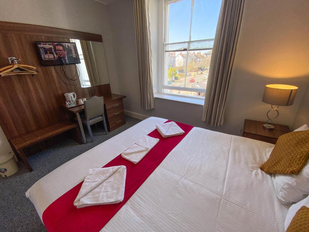 The Broadway Hotel Llandudno Eksteriør billede