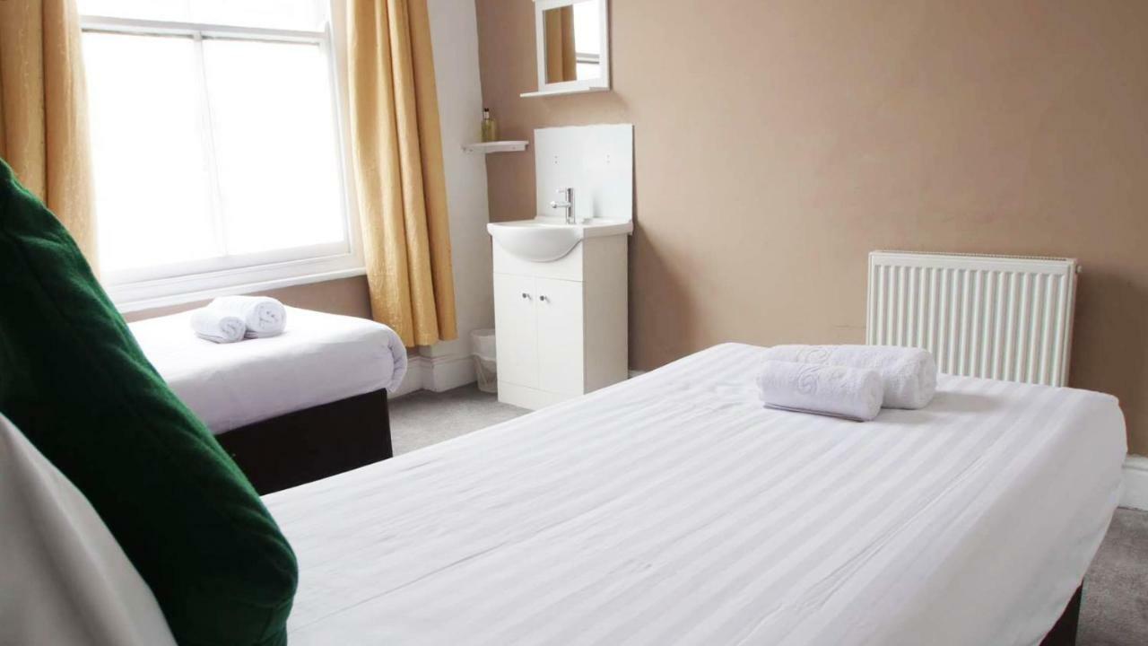 The Broadway Hotel Llandudno Eksteriør billede